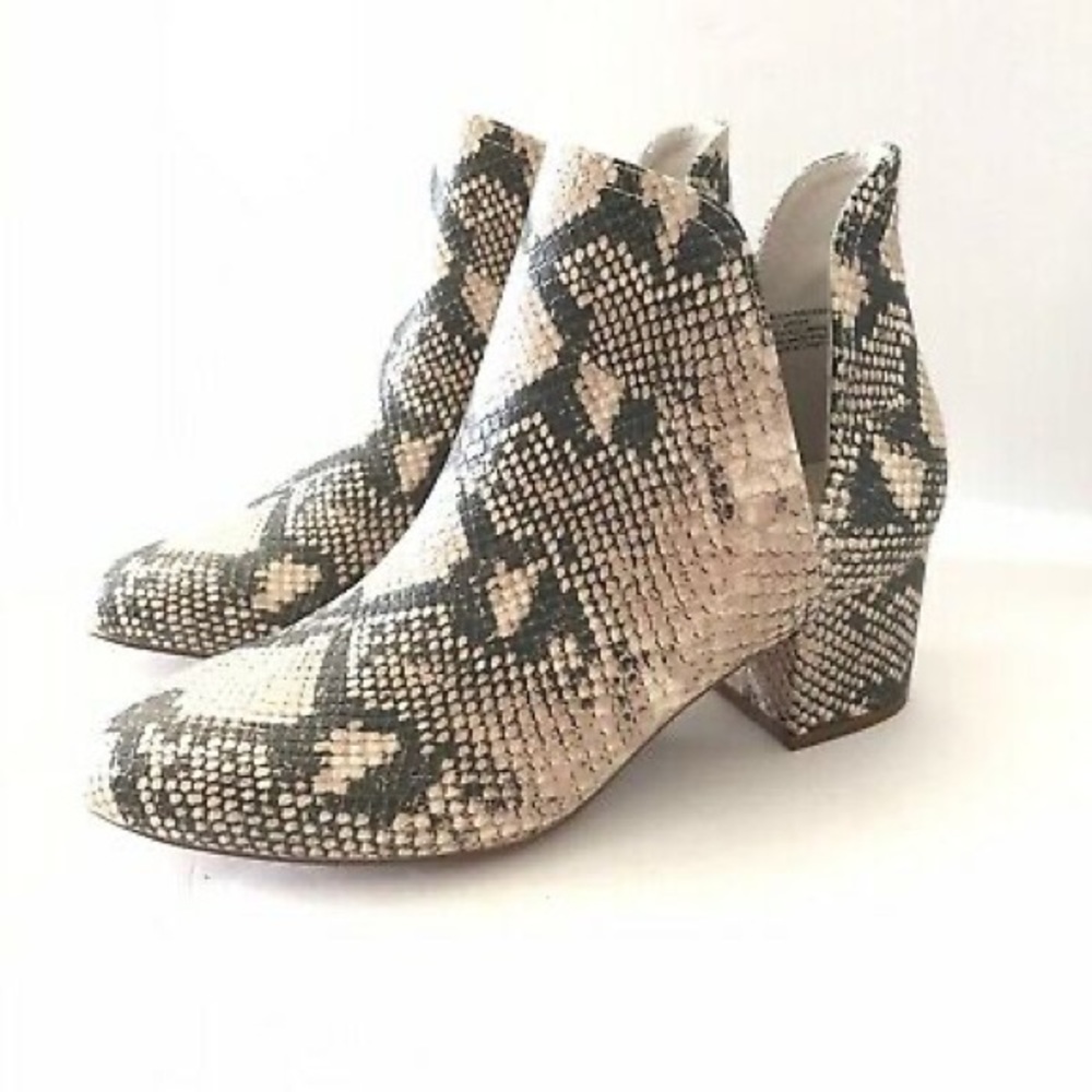 steve madden tan snakeskin booties
